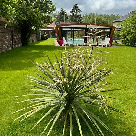 Gite Avec Piscine Lestrem 外观 照片