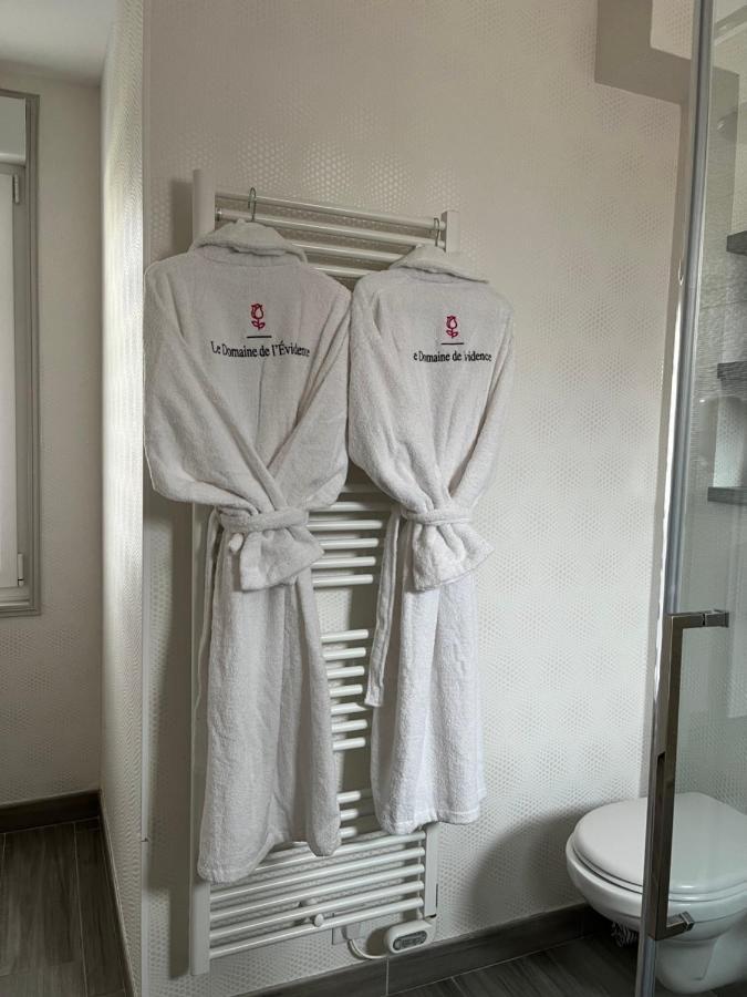 Gite Avec Piscine Lestrem 外观 照片