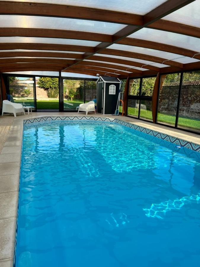 Gite Avec Piscine Lestrem 外观 照片